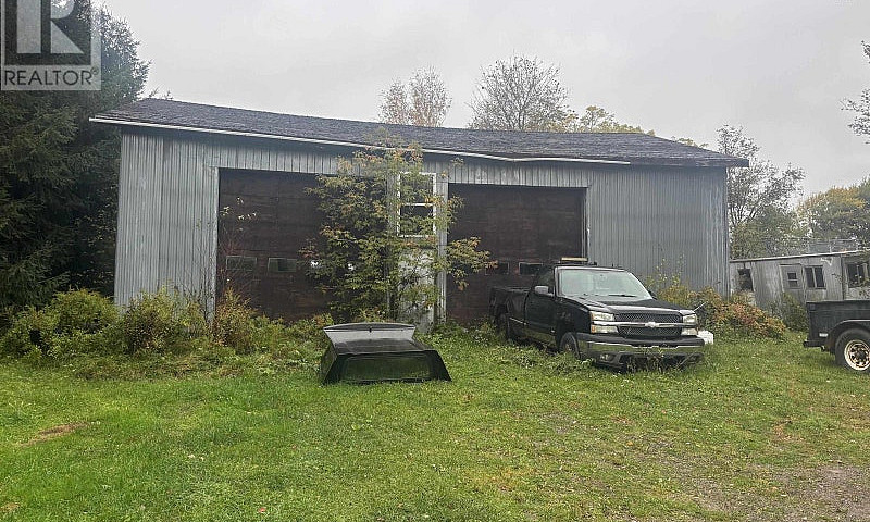 2833 Barronsfield Ro...