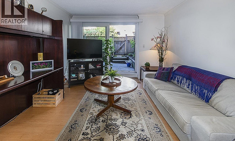 107 360 E 2Nd Street...
