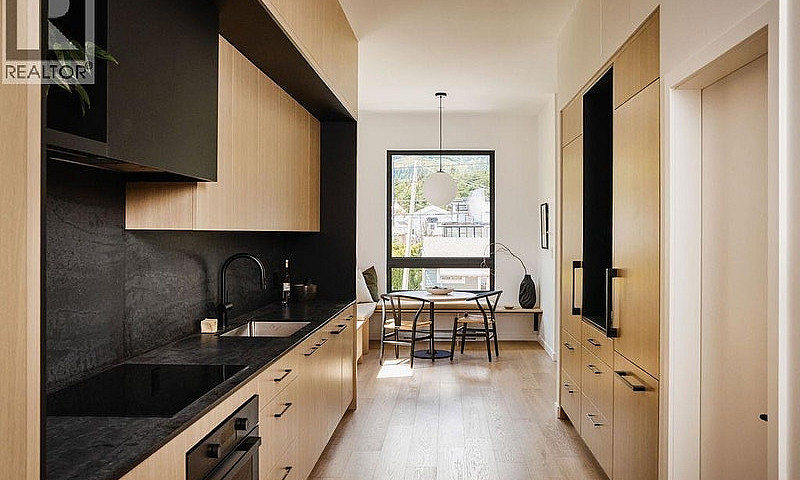 6 37940 Fourth Avenu...