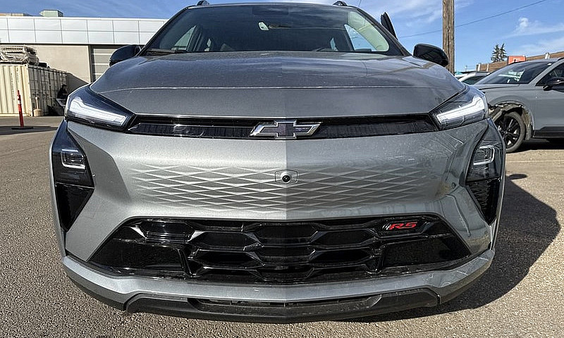 2027 Chevrolet Bolt ...