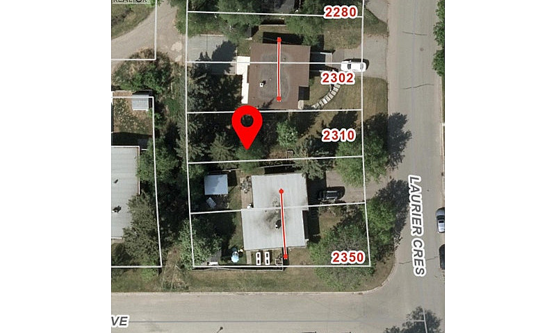2310 Laurier Crescen...