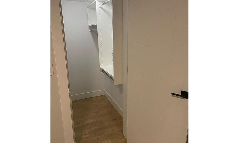 20586 72Nd Avenue La...