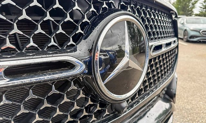 2025 Mercedes-Benz G...