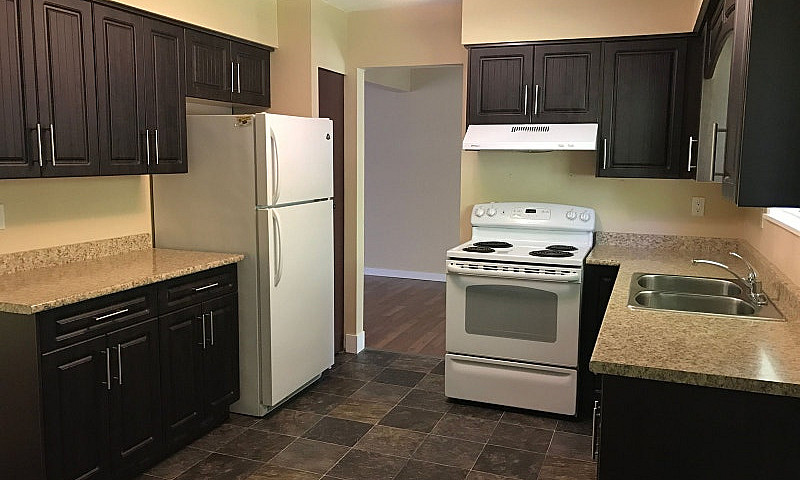 5 Bedroom Home Next ...