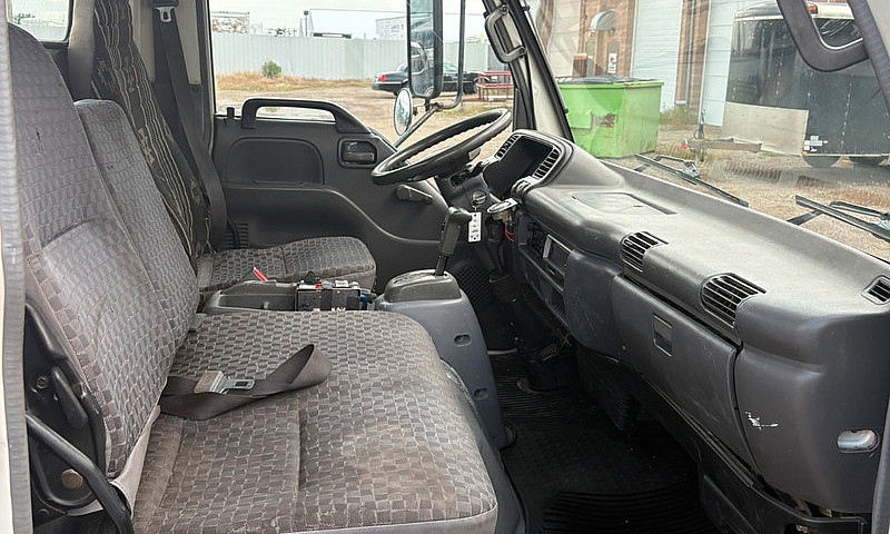 2004 Gmc 5500 Bin Tr...