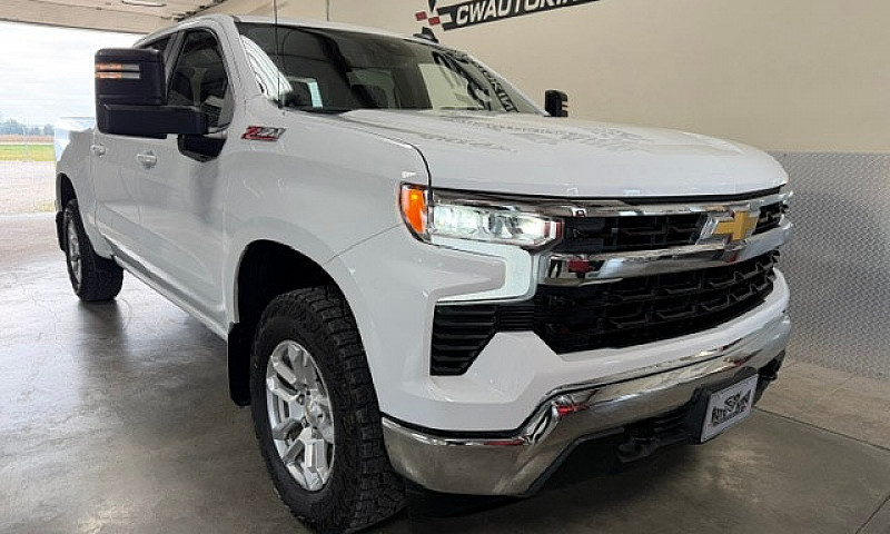 2025 Chevrolet Silve...