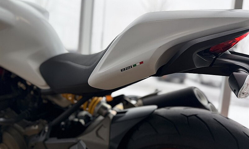 2016 Ducati Monster ...