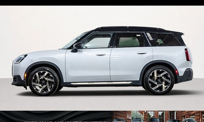 2025 Mini Countryman...