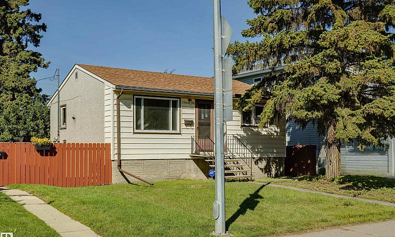 10916 151 St Nw Edmo...