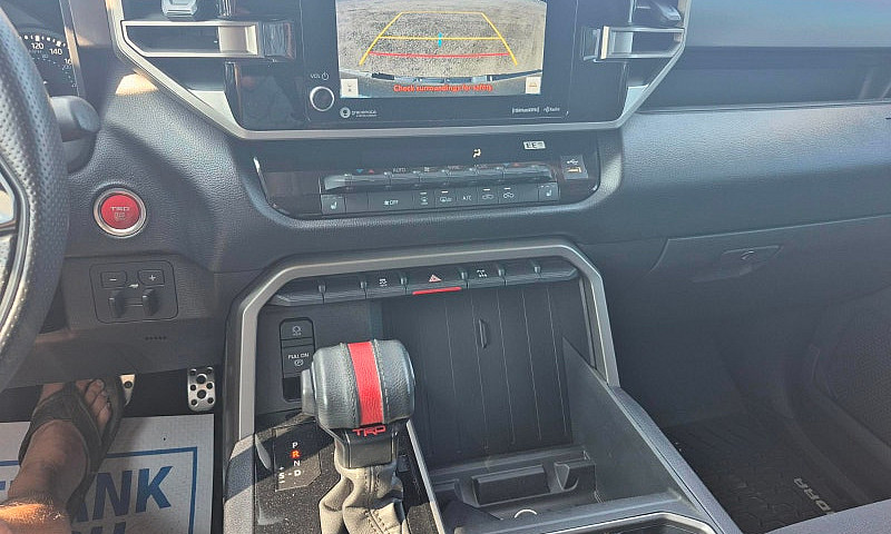 2024 Toyota Tundra C...