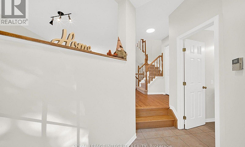 3 Binbury Way Ottawa...