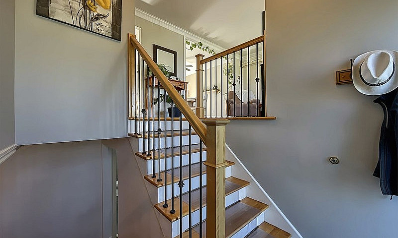 $571,000 - Bungalow ...