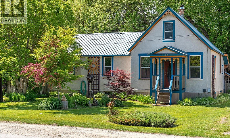 1105 Oscar Street Re...