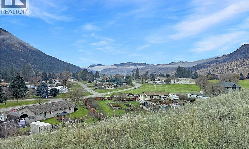 Lot 14 Thomet Avenue...