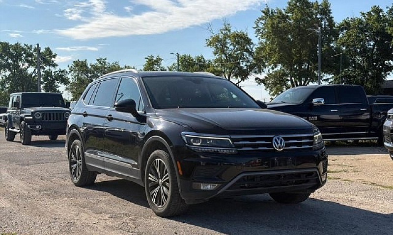 2018 Volkswagen Tigu...