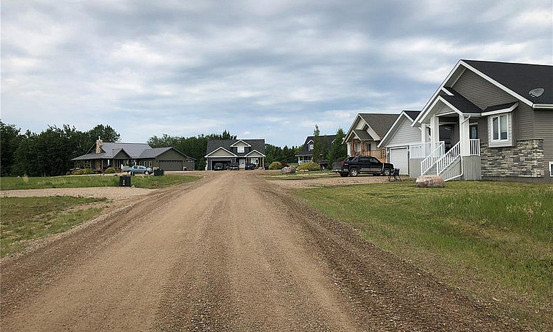 19 Northern Meadows ...
