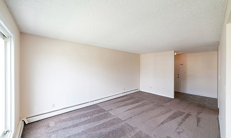 2 Bedroom Bi-Level -...