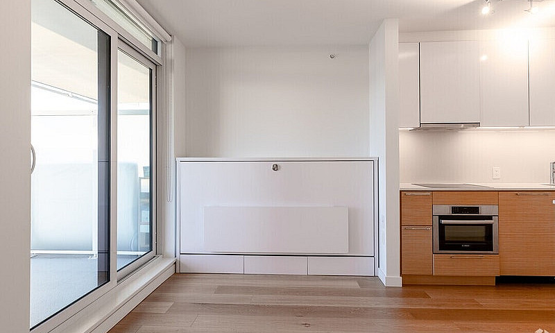 Junior 1Bd Near Engl...