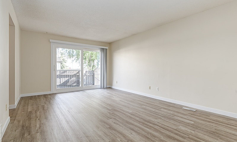 Townhomes For Rent I...