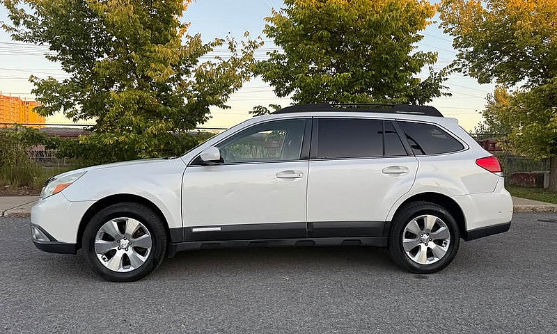 2012 Subaru Outback ...