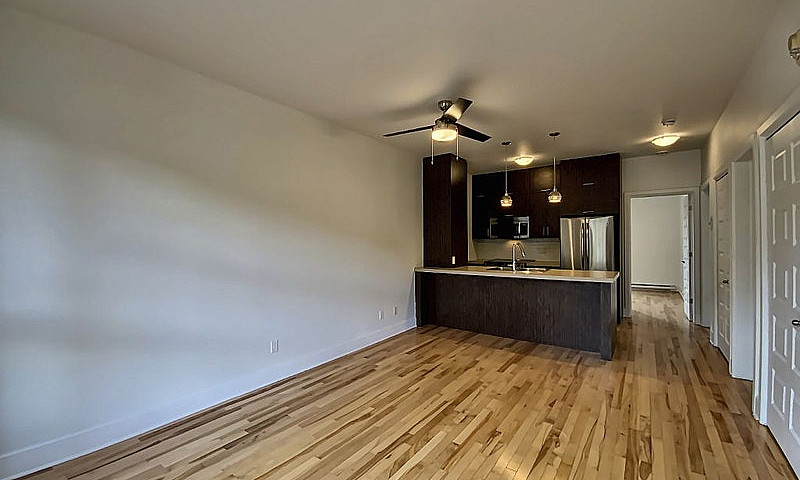 420 000$ - Condo À V...