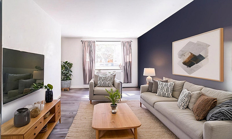 Spacious 1 Bedroom S...