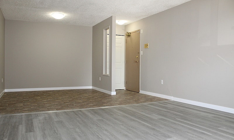Confederation Apartm...