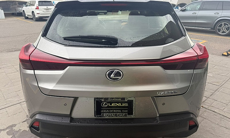 2022 Lexus Ux Ux 250...