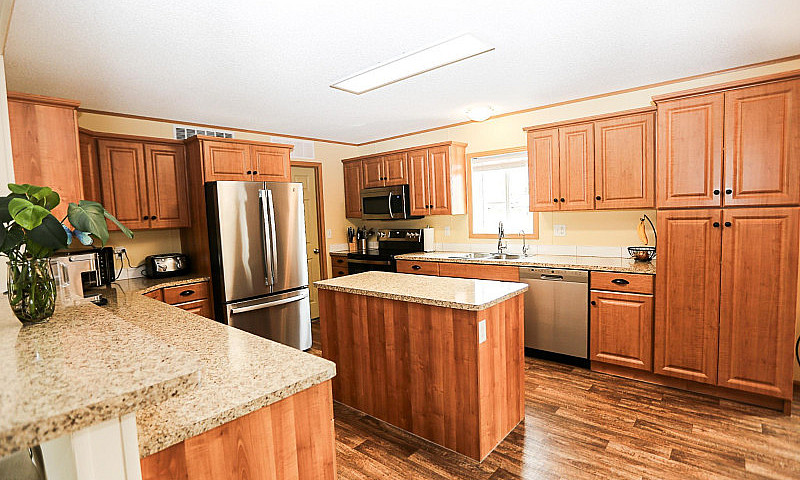 440 Siska Drive (Bar...