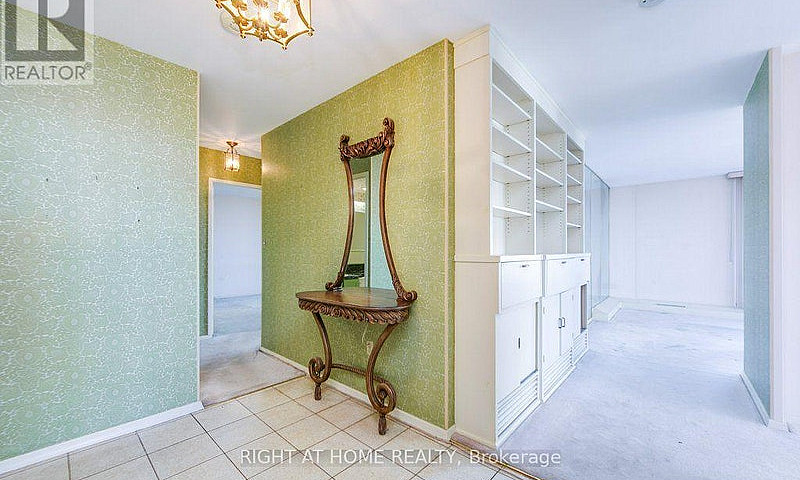 803 - 115 Antibes Dr...