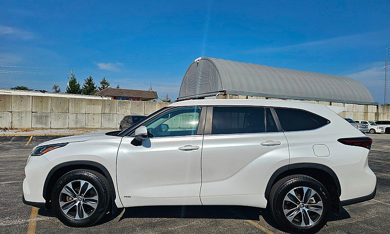 2025 Toyota Highland...