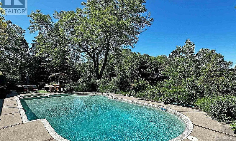 22 Ratcliff Road Whi...