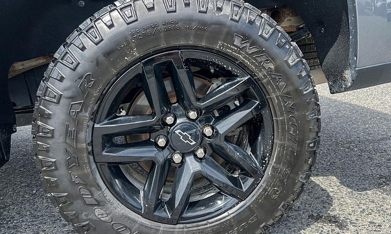 2022 Chevrolet Silve...