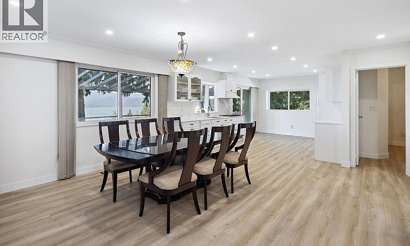 330 Bayview Road Lio...