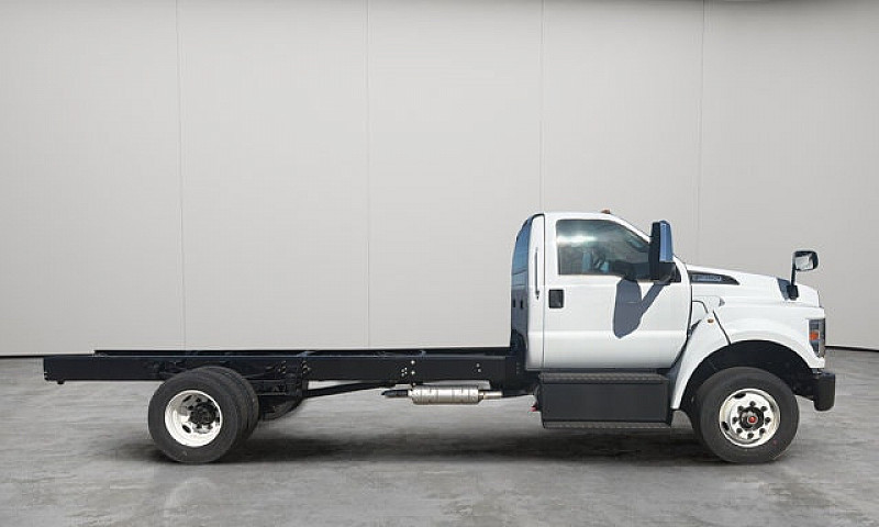 2027 Ford Super Duty...