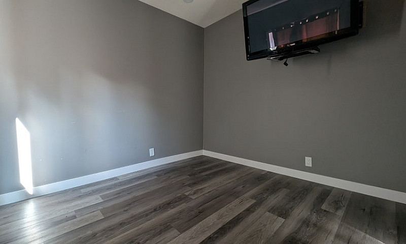 House For Rent $1,65...