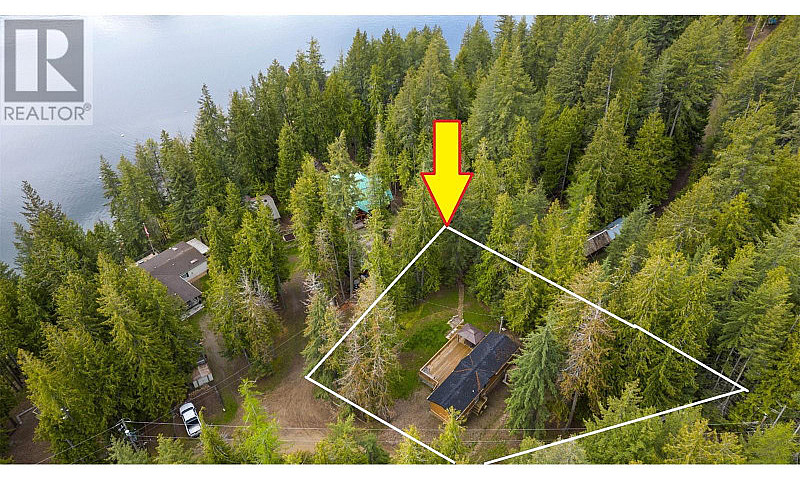 6432 Sunnybrae Canoe...