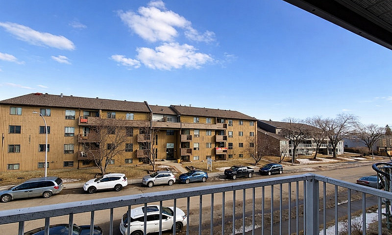 West Edmonton 2 Bed ...