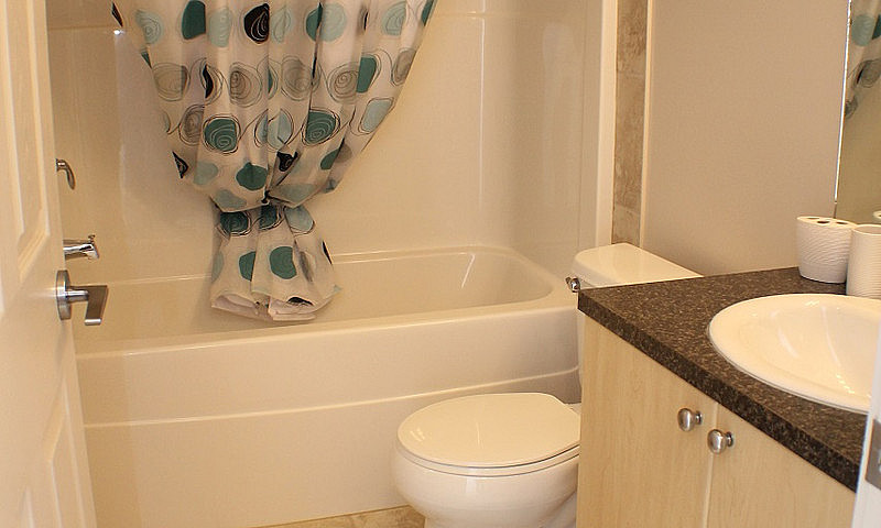 Executive Suites - 1...