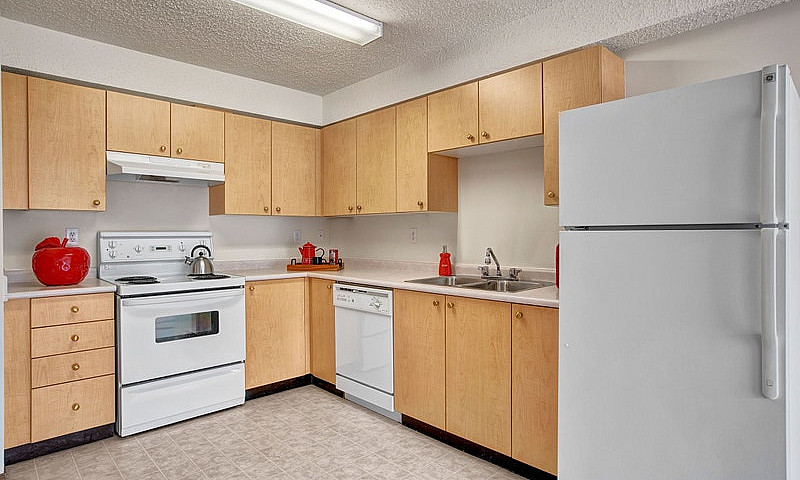 2 Bed X 1 Bath Apart...