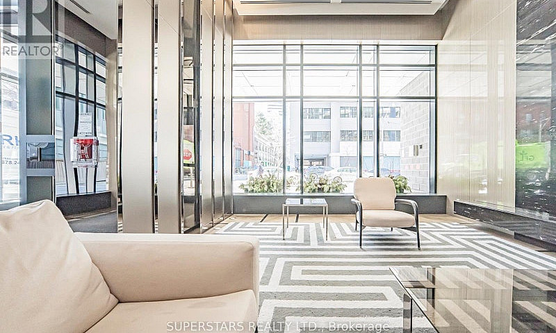 801 - 89 Dunfield Av...