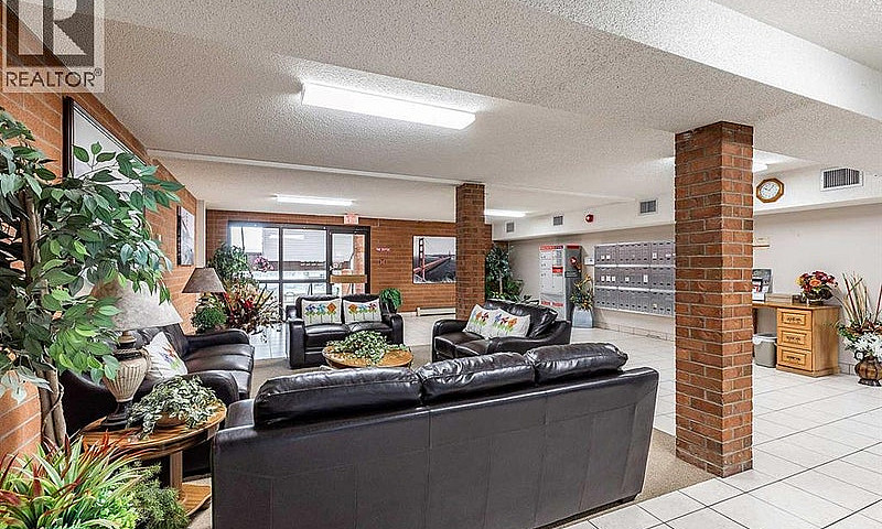 145, 1480 Southview ...