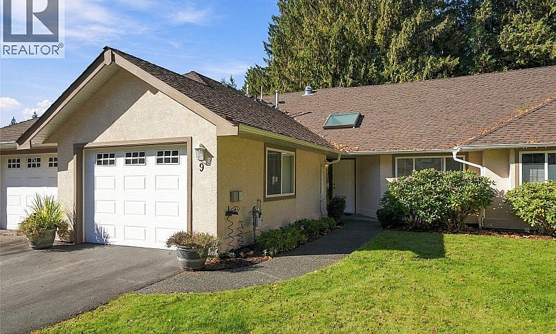 9 850 Arbutus St Qua...