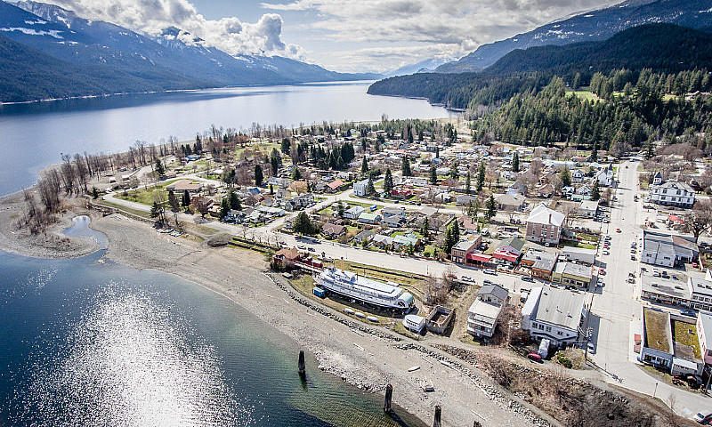 Kootenay Bc  Real Es...