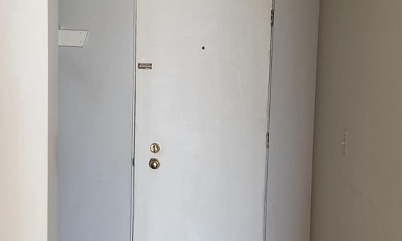 Rosewood Court #327...