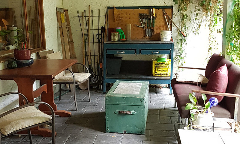 Large 1 Bedroom & De...