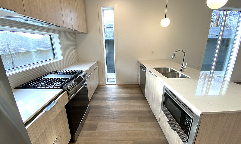 Brand New Townhome W...