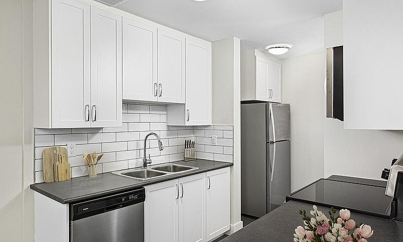 2 Bedroom Apartment ...