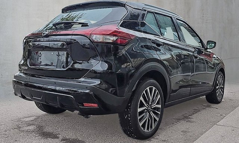 2025 Nissan Kicks Pl...