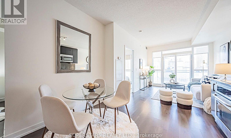801 - 89 Dunfield Av...
